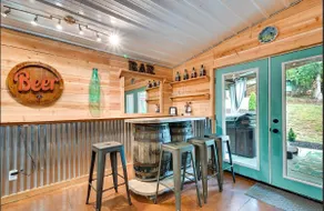 Game Room, Bar & Hot Tub | Perfect Group Getaway - Image 2