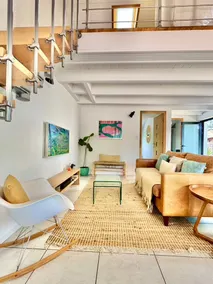 Newly renovated lake house - Image 2