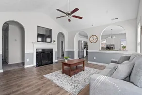 Quaint Cottage - Arcade - Fire Pit - 3BR/2B - Image 2