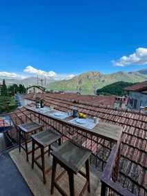 Renovated stone townhouse, overlooking Lake Como - Image 3