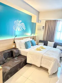 HaiVey Suites | Scenic City View | Studio Unit - Image 3