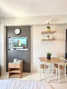HaiVey Suites | Scenic City View | Studio Unit - Image 5