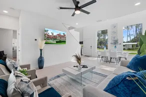 Luxury Modern Comfort close to Historic Old Town - Image 5