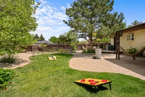 Northwest Garden Fire Pit Views and Gym - Image 2