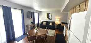 No Cleaning Fees! Guest Favorite! 1 BR King Bed! No Stairs! WAFFLES! Beach Pass! - Image 3