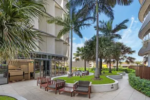 Free Parking! High Level 2b apt in the Valley - Image 2