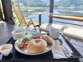 [Limited to 1 group per day] Superb view of Lake Nishiki | Local breakfast included | Engage all 5 senses | Accommodation with a nature guide - Image 5