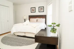 Near Downtown Large 3 bdm apt 2 balconies parking - Image 3