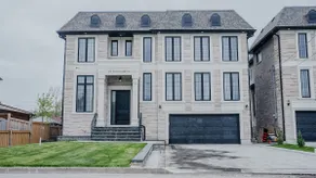 Upscale Pickering Escape Near Lake & Dining - Image 2