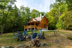 Sandy Beach + Lakeside Sauna— Quiet Family Fun - Image 2