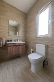 Luxury Apartment Valley Views B11 - Image 4