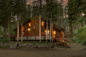 Cabin retreat with hot tub mins to Breck - Image 2