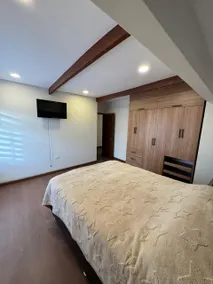 Bright and cozy apartment - Image 3