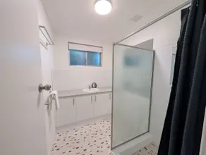 Comfortable Gem Near The Beach - Image 4