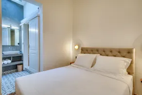 Cozy&Central Apartment | Vittore Gambello Rooms - Image 2