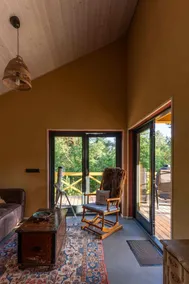 Get Lost in LT: Yellow cabin - Image 4