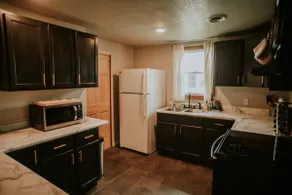 LODGE - 2 Qn Bds | Fireplace | Full Kitchen | WIFI - Image 2