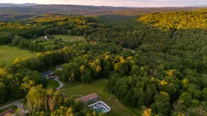LochNesst Retreat |Pool|Spa|StarGaze|4BR Sleeps13 - Image 2