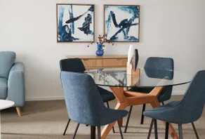 City Escape - 8 mins From Flinders St - Pool & Gym - Image 2