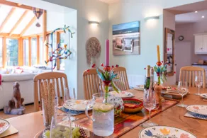 Greenhill Cottage Sea Views with Thatched Charm - Image 5