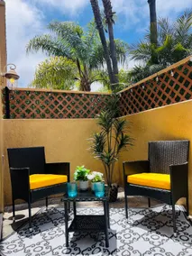 UCSD Urban Life | Furnished Apt near Campus & Mall - Image 4