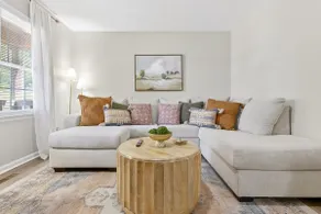 King Bed • Minutes to Fort Bragg & i95 • Patio - Image 3