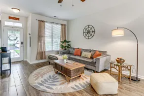 Historic District Retreat - Image 3