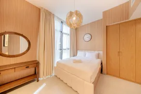 1BR Poolview Home - Sleeps 4 - 2WCs - Workstation - Image 3