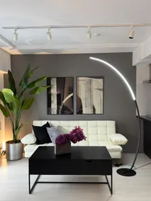 Roppongi's Hidden Home｜Cozy｜4 min walk from the station｜45㎡｜2BR Living｜Convenient to Shibuya, Shinjuku, Omotesando, Ginza - Image 3