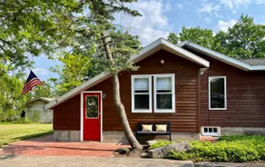 The River Retreat - Image 4