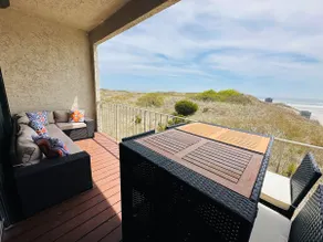 Direct Oceanfront 4BR Townhome  - Image 3