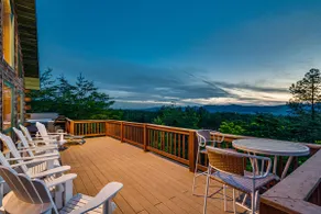 Mountain Cabin w 40 Acres, Hot Tub, FirePit & More - Image 4