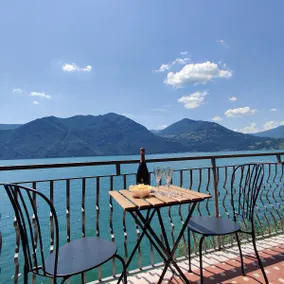 Peaceful Lakefront - Image 2
