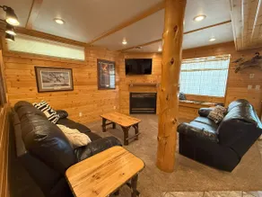Northwood Nest - DJ's Resort - Image 3