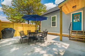 Charming Retreat w/ Bikes - Image 4