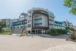 (213v) Beautiful side view of the ocean - Image 2