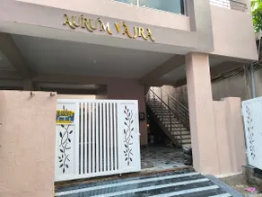 Orraica | 201 | Entire 3BHK | Kitchen | Wifi | AC - Image 5