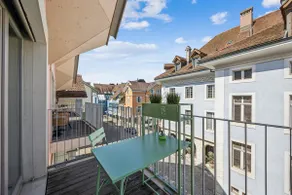 Casa Milla: Modern City Duplex + Parking - Image 5