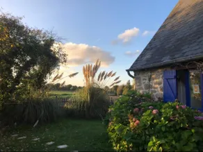 Cozy cottage near Dinan/Jugon-les-Lacs. Sunset - Image 3