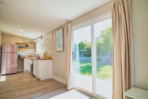 Guest Fav | Central • Luxe • Garden | 2Q + Kitchen - Image 4