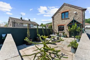 Gorgeous 3 Bedroom, 225 year old cottage - Image 5