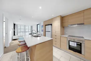 1BR PVTE Apt Casino Beach & Dining in Broadbeach - Image 5
