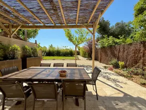 Four bedroom house, outdoor space, swwiming pool - Image 3
