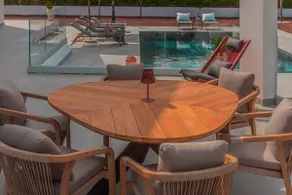 NAHIA Collection Villa - Image 4