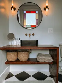 Bowman Suite - Image 2
