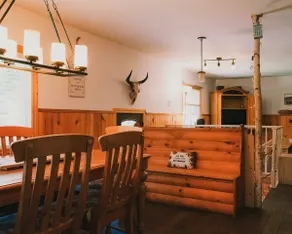 Nature spa cottage with lake access, water activities - Image 3