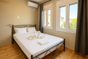 Cozy Mytilene Downtown - Image 3