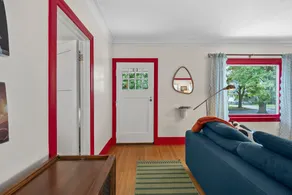 Manito Bungalow | Entire Upstairs | Host Onsite - Image 3