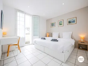 Le Persan: 2-room apartment, Comfort, City center, Pet-friendly - Image 2