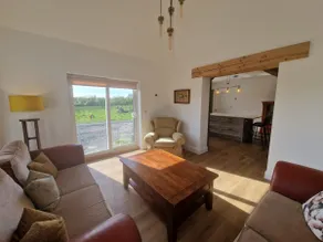 The Lake House, cong - Image 2